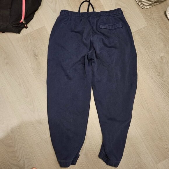 nike - Picture 3 of 3